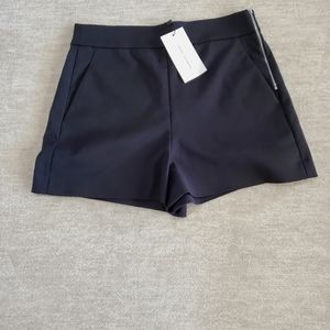 NWT Zara Woman Black Shorts size M